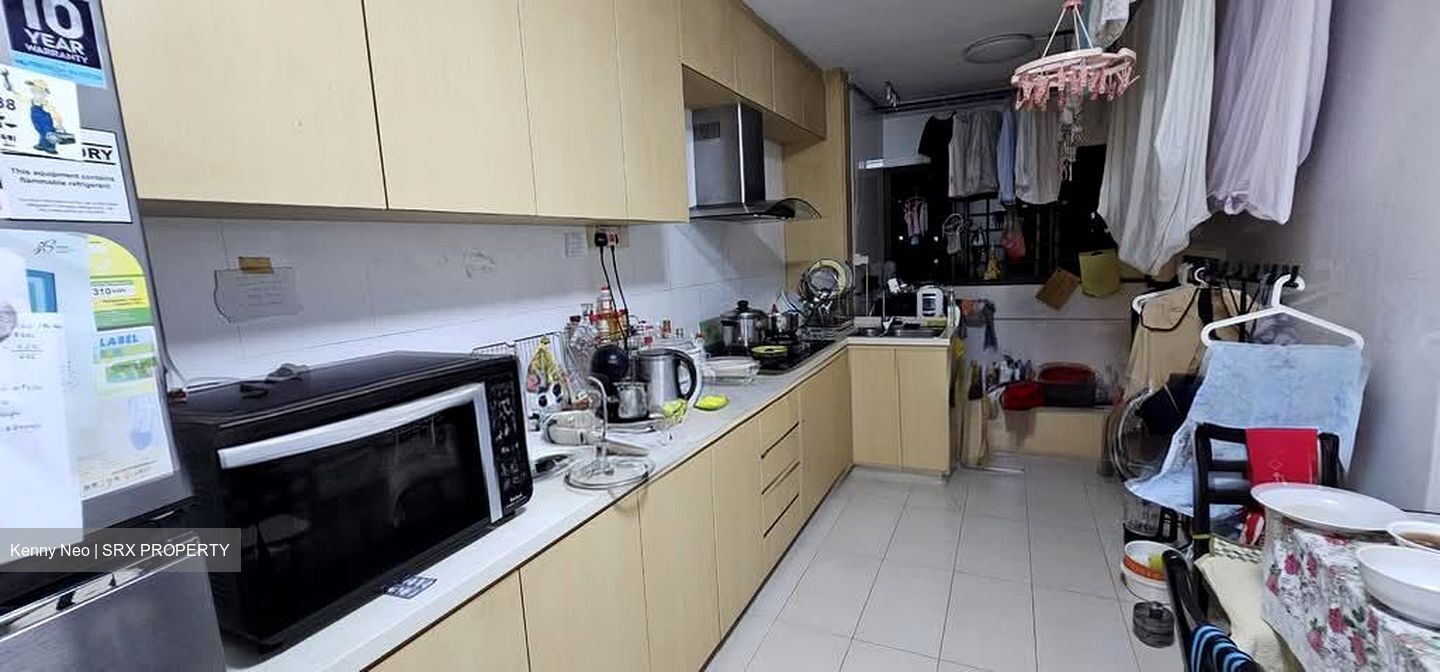 Blk 612 Clementi West Street 1 (Clementi), HDB 3 Rooms #561366831